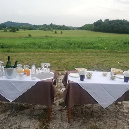 Landsted Con Cucina Tipica Nuova Scardua
