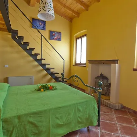 Landhuis Con Cucina Tipica Nuova Scardua *